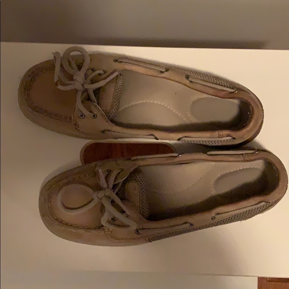 Sperry Topsider Size 6